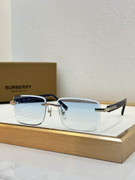 Picture of Burberry Sunglasses _SKUfw80238697fw